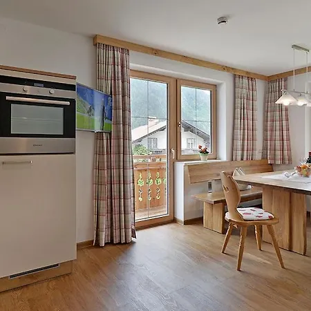 Noal مايرهوفن